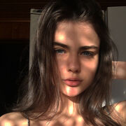  ,   Milana, 25 ,   , 