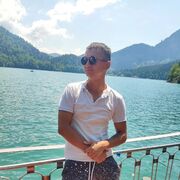 ,   Artur, 25 ,   ,   