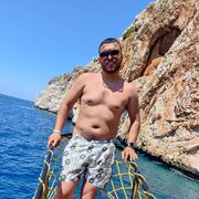  ,   Elvin, 33 ,   ,   