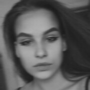 ,  Alina, 20