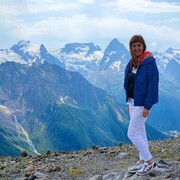  ,   Elena, 51 ,     , c 