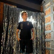  ,   Ilya, 24 ,  