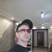  ,   Ed Kisik, 44 ,     , c 