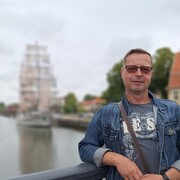  Hulst,  Dmitrij, 51