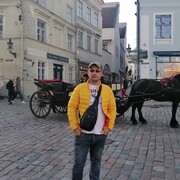  ,  Farhod, 40