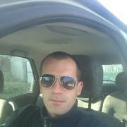  -,  Petro, 33