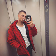  ,  Kirill, 27