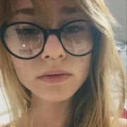  , 