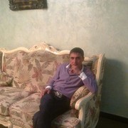  ,  Artak, 33