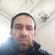  Puteaux,  , 42
