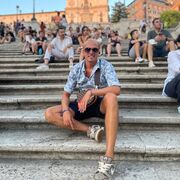 ,  Valera, 27