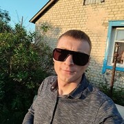  ,  , 28