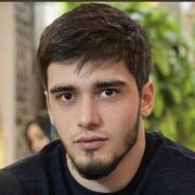  ,  Aro, 24