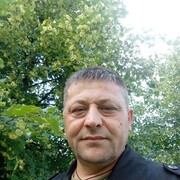  ,  Pawel, 44