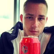  ,  Artur, 20