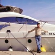  ,   Rustam, 32 ,   
