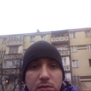 ,   Dima, 33 ,   