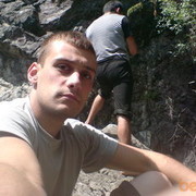  ,  Artur, 36