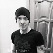  ,  Dima, 32