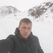 ,  Ը, 23