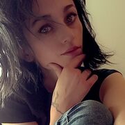  ,   Milka, 31 ,  