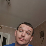  ,   Viktor, 45 ,   