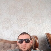  ,  Magomed, 31
