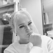  ,  Tanyushka, 36