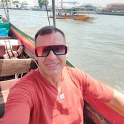  ,   Yuri, 54 ,   c 