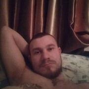  ,  Artem, 38
