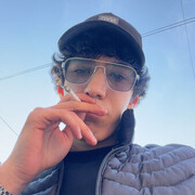  ,  Narek, 18