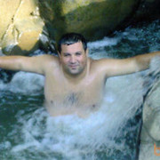  ,   Rauf, 49 ,     , c 