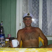  ,  denis, 49