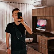  ,  Nikita, 25