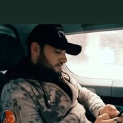  ,  Niko, 28