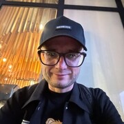 ,   Vladimir, 42 ,   ,   