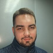  ,  Enzo, 25