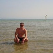  ,  viktor, 44