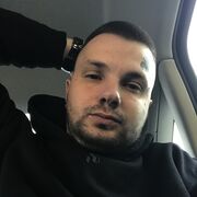   ,  Beezy, 28