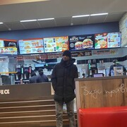  ,   Victor, 30 ,   ,   