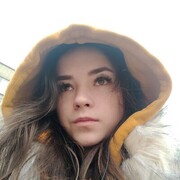  ,  Katya, 22
