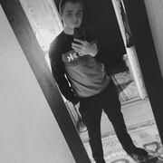  ,  Petya, 25