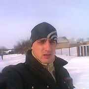  ,   Sergej, 37 ,   