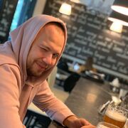  ,   Alex, 32 ,   ,   