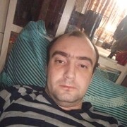   ,  Nikita, 31