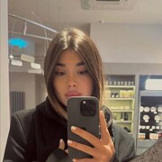  , 
