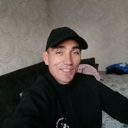  ,  Rinat, 36