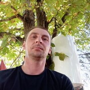  ,   Viktor, 40 ,   ,   