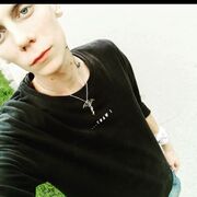 ,  Denis, 24