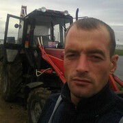  ,  Nik, 40